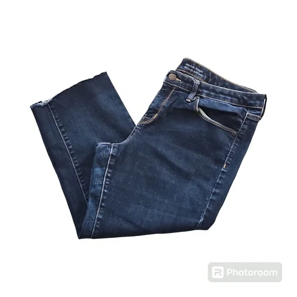 Mossimo Women's Mid Rise Straight Dark Wash Crop Raw Hem Size 12 34X23 - Picture 9 of 12